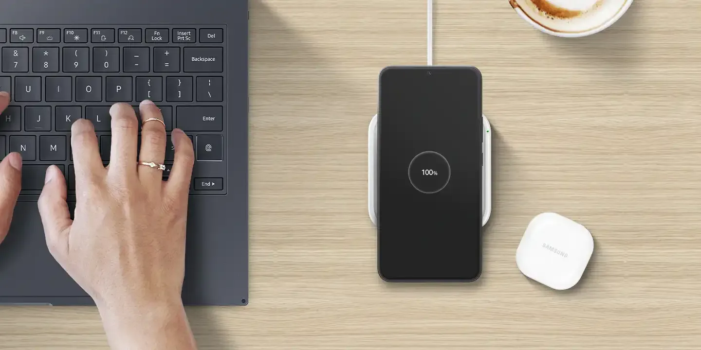 Samsung Wireless Charger Pad with TA White