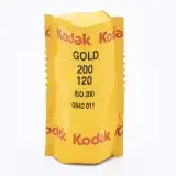 Pellicule Kodak Gold 200, format 120 (reconditionné)