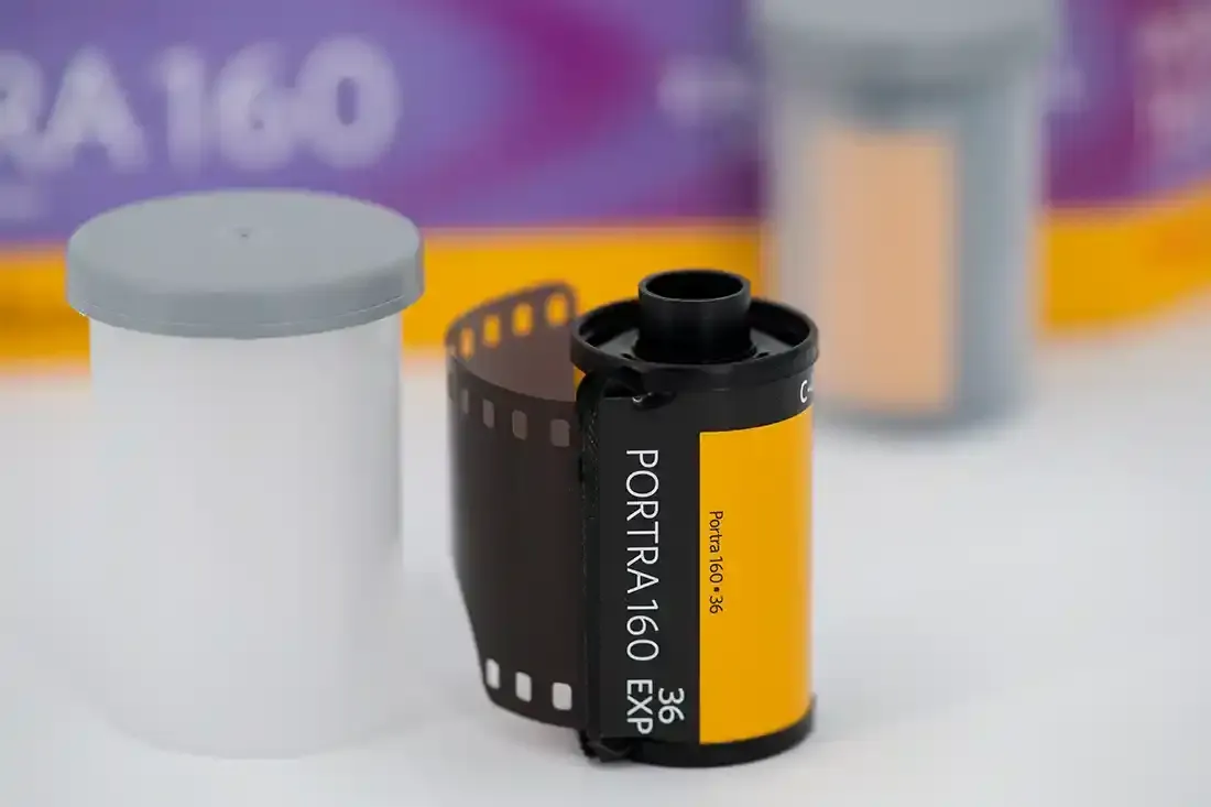 Kodak Boite de transport pour 5 pellicules 24x36 
